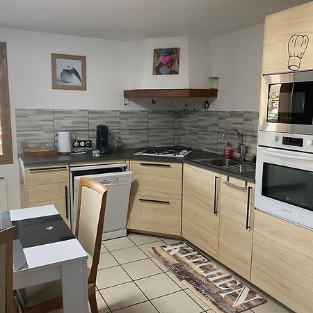 Spacieux Appartement 110M2 Avec Terrasse Privative Beauregard-Vendon Exteriér fotografie