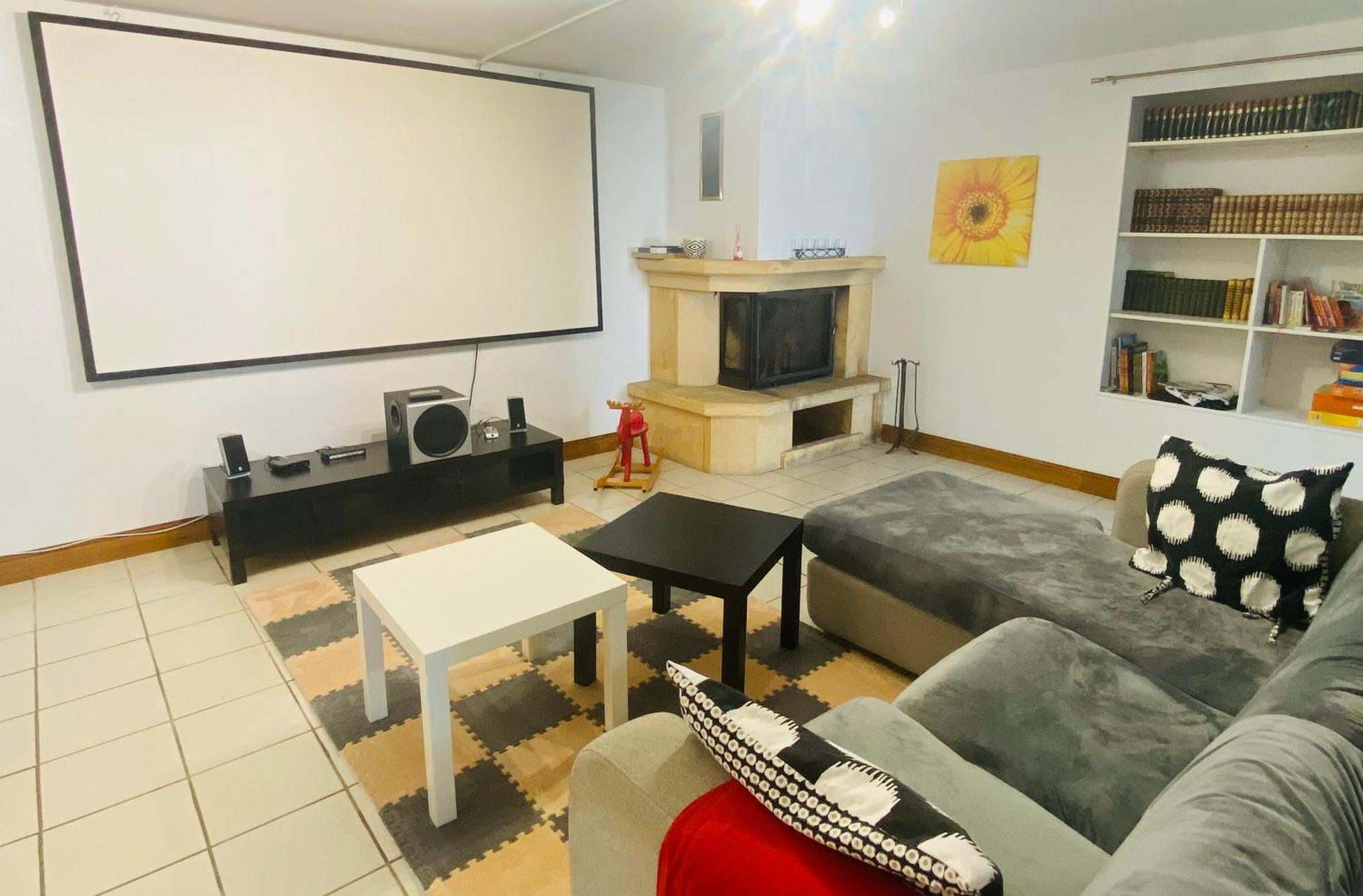 Spacieux Appartement 110M2 Avec Terrasse Privative Beauregard-Vendon Exteriér fotografie