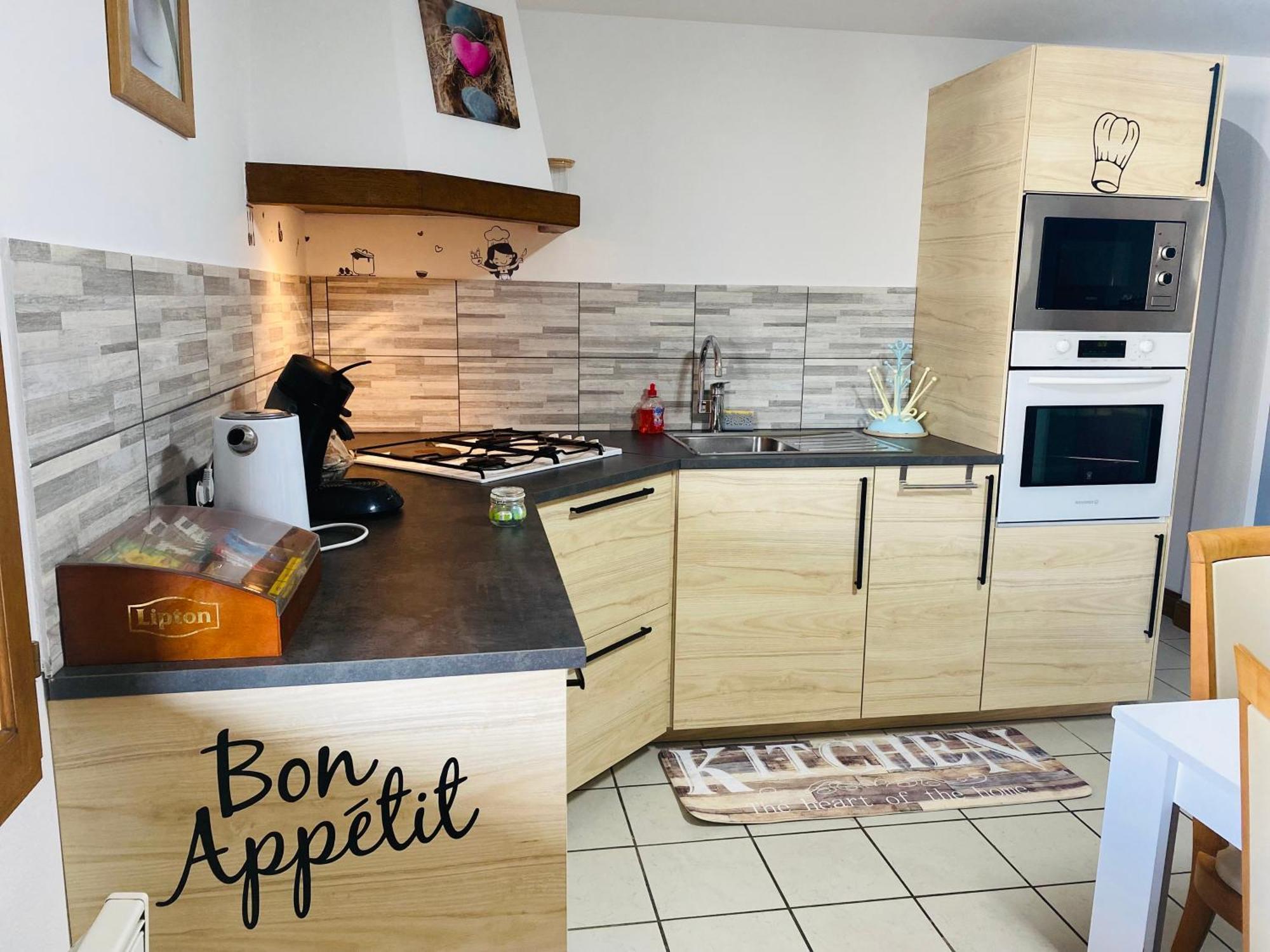 Spacieux Appartement 110M2 Avec Terrasse Privative Beauregard-Vendon Exteriér fotografie