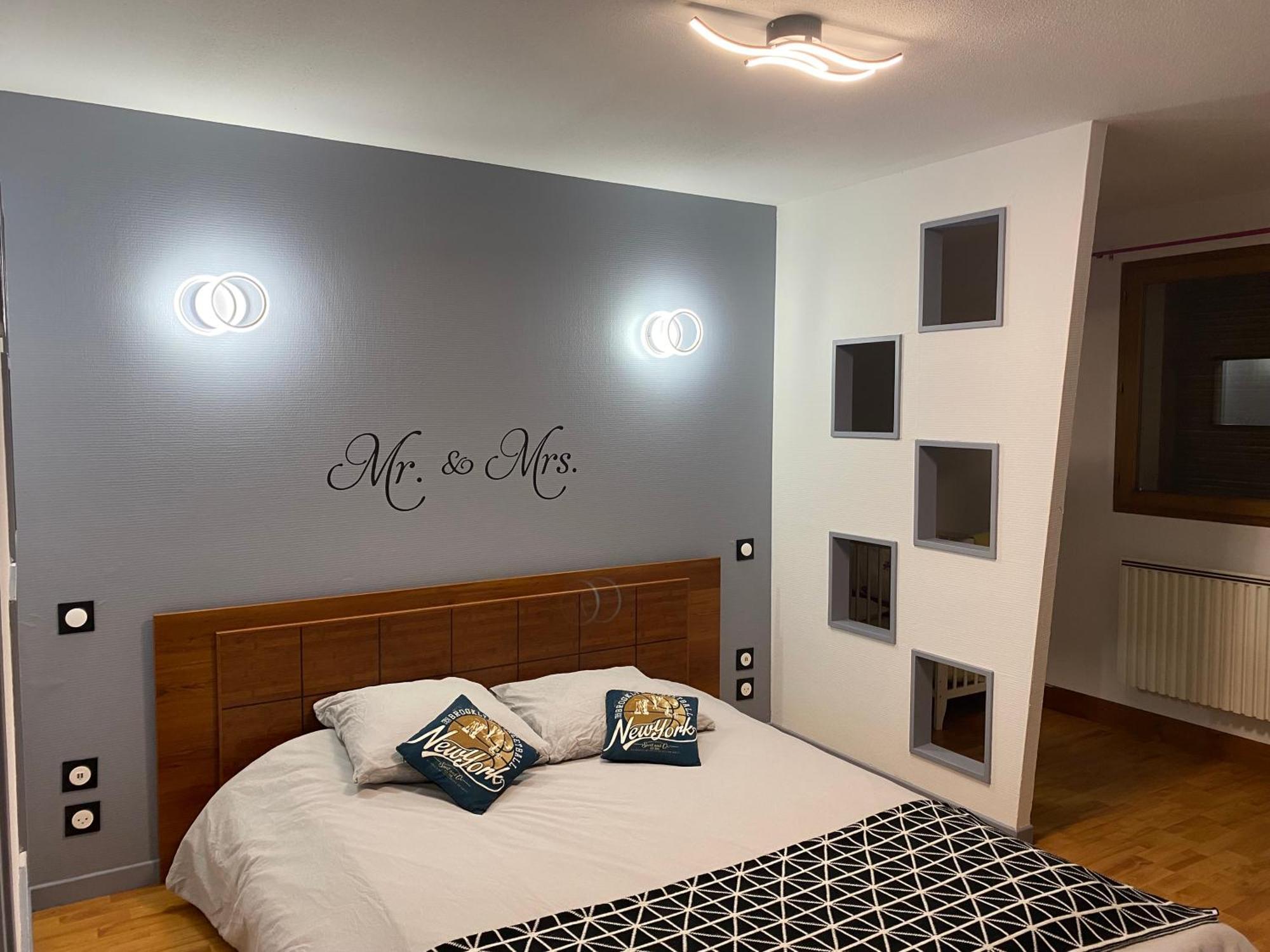 Spacieux Appartement 110M2 Avec Terrasse Privative Beauregard-Vendon Exteriér fotografie